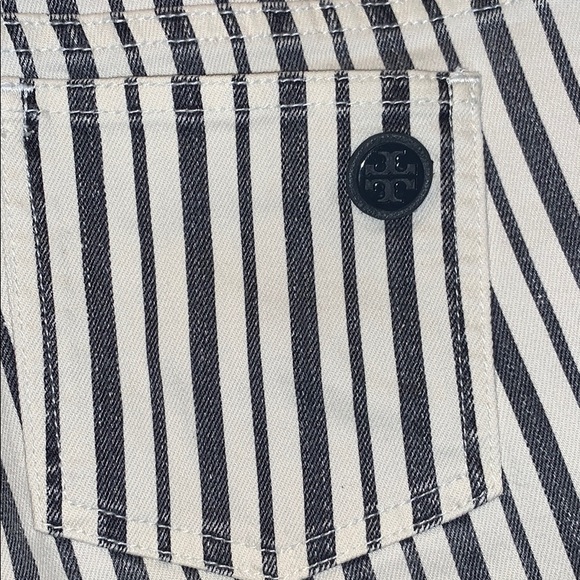 Tory Burch Printed Jean - Picture 5 of 5